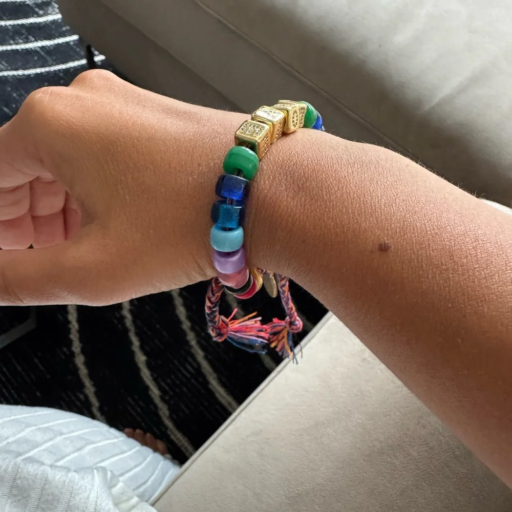 Kids Multicolor 'LOVE' Beaded Friendship Bracelet